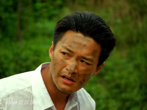 五星红旗迎风飘扬演员表,电视剧五星红旗迎风飘扬演员表