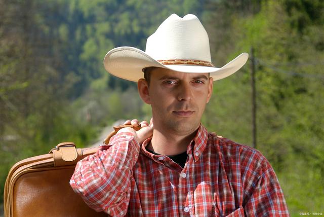 断背山剧情介绍,断背山剧情介绍分集