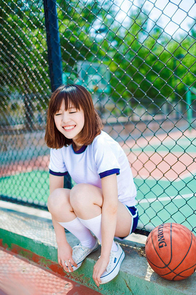 阳光小美女在线观看,阳光小美女国语配音在线观看