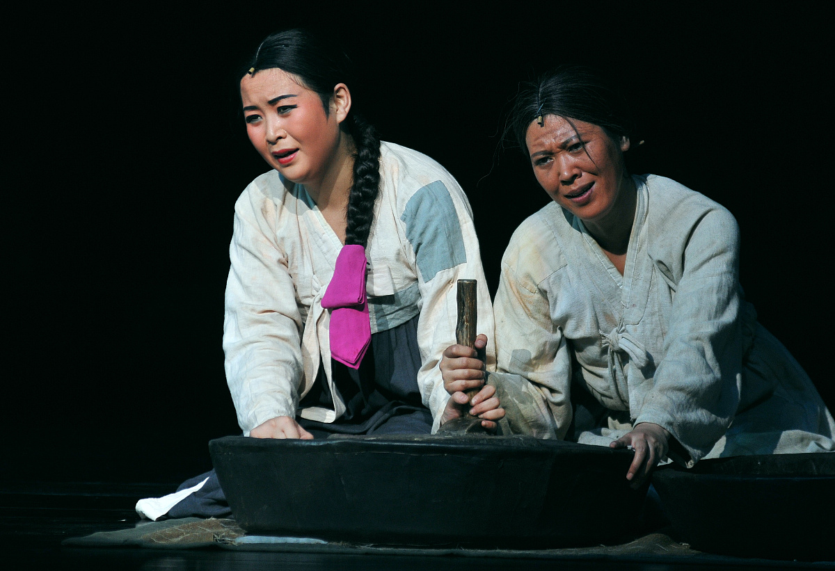 女人何苦为难女人剧情介绍,女人何苦为难女人大结局