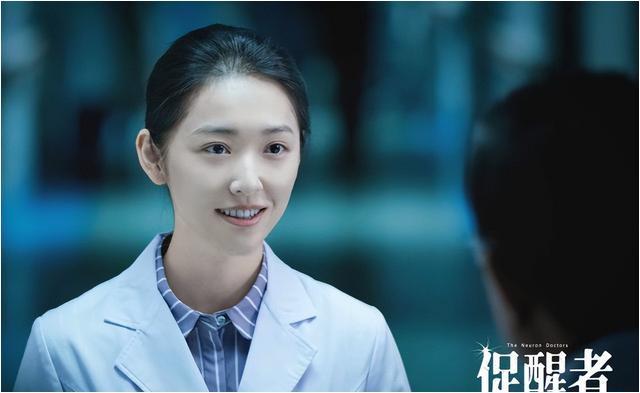 促醒者电视剧剧情介绍,促醒药的副作用