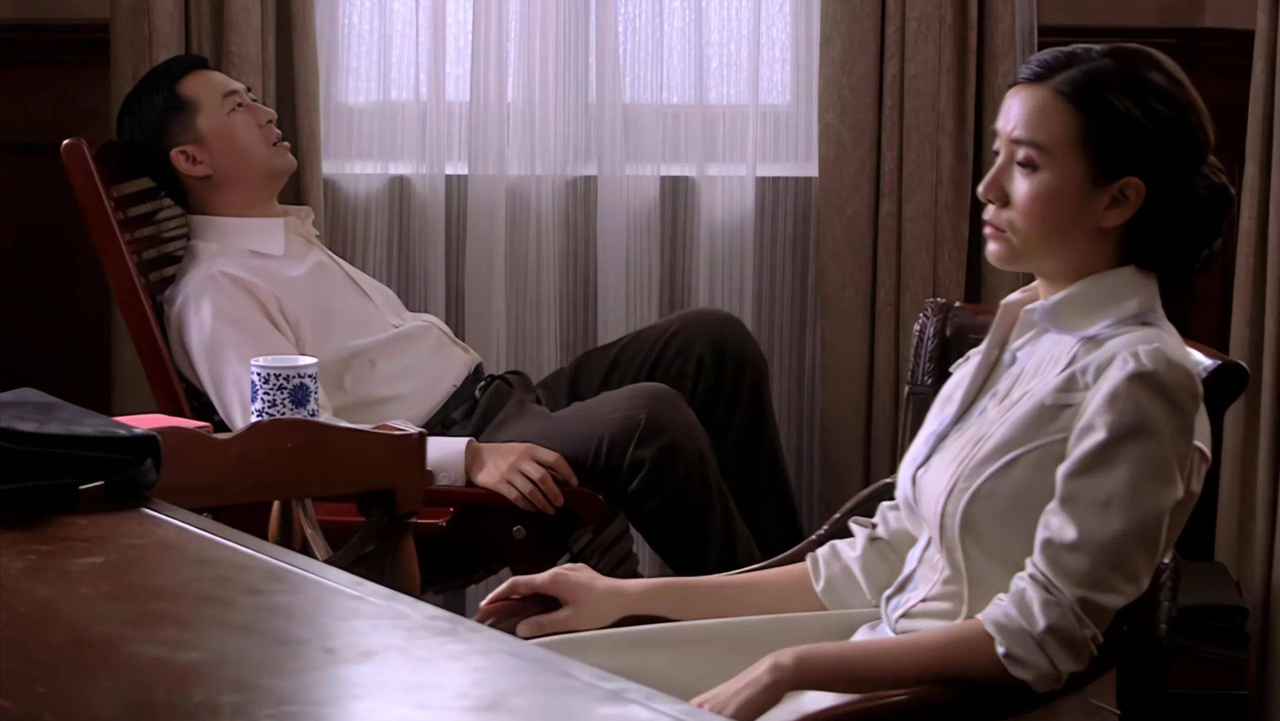 悬崖分集剧情,电视连续剧悬崖全集在线观看