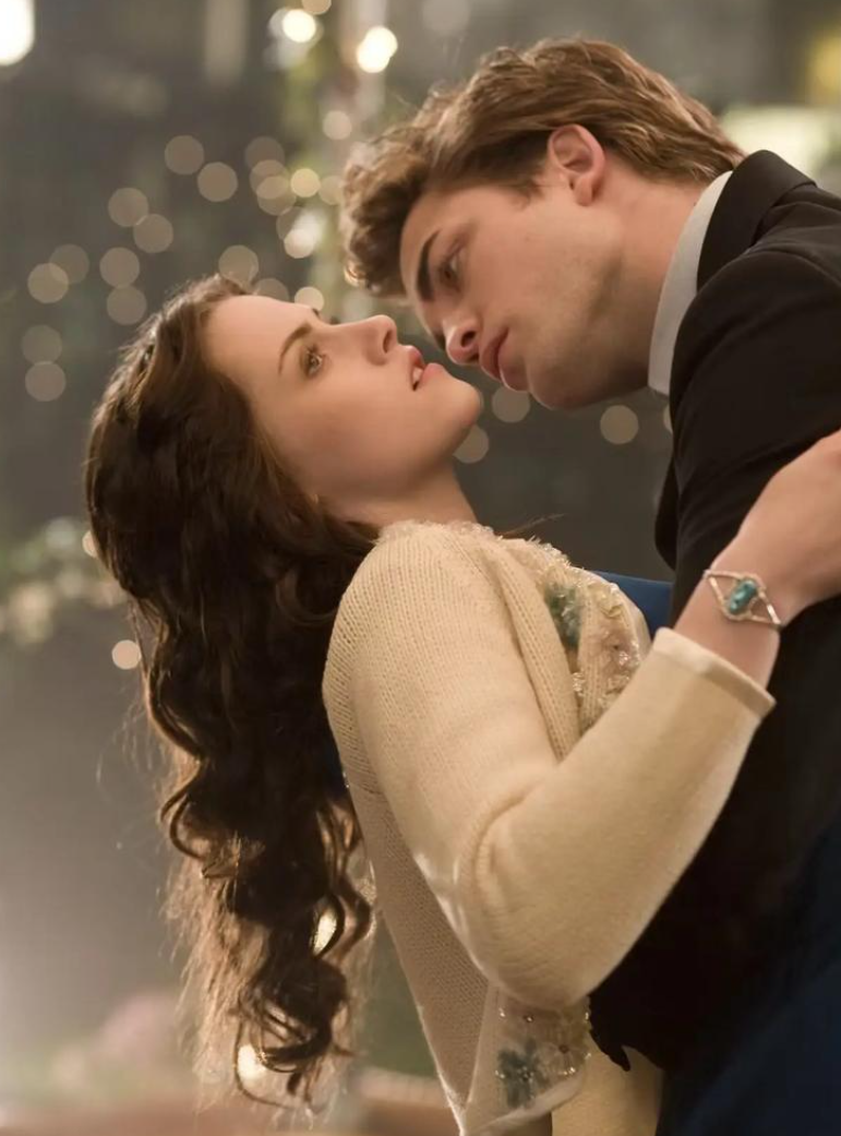 暮光之城1在线观看,暮光之城1在线观看全集免费高清中文版