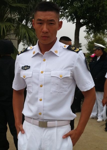 火蓝刀锋剧情简介,火蓝刀锋主演叫什么名字