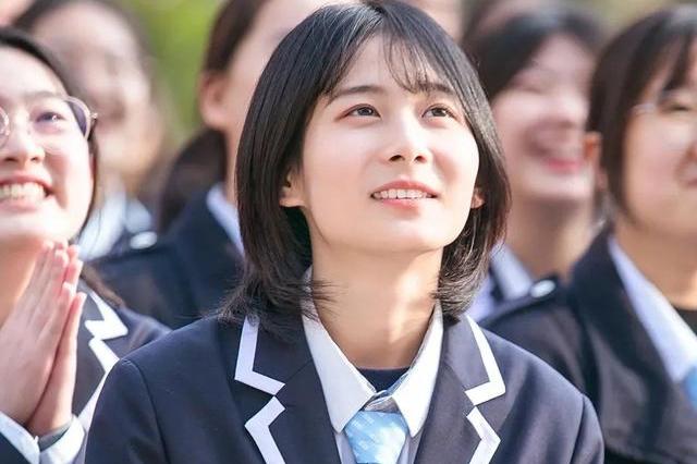 换女成凤剧情介绍,换女成凤剧情简介