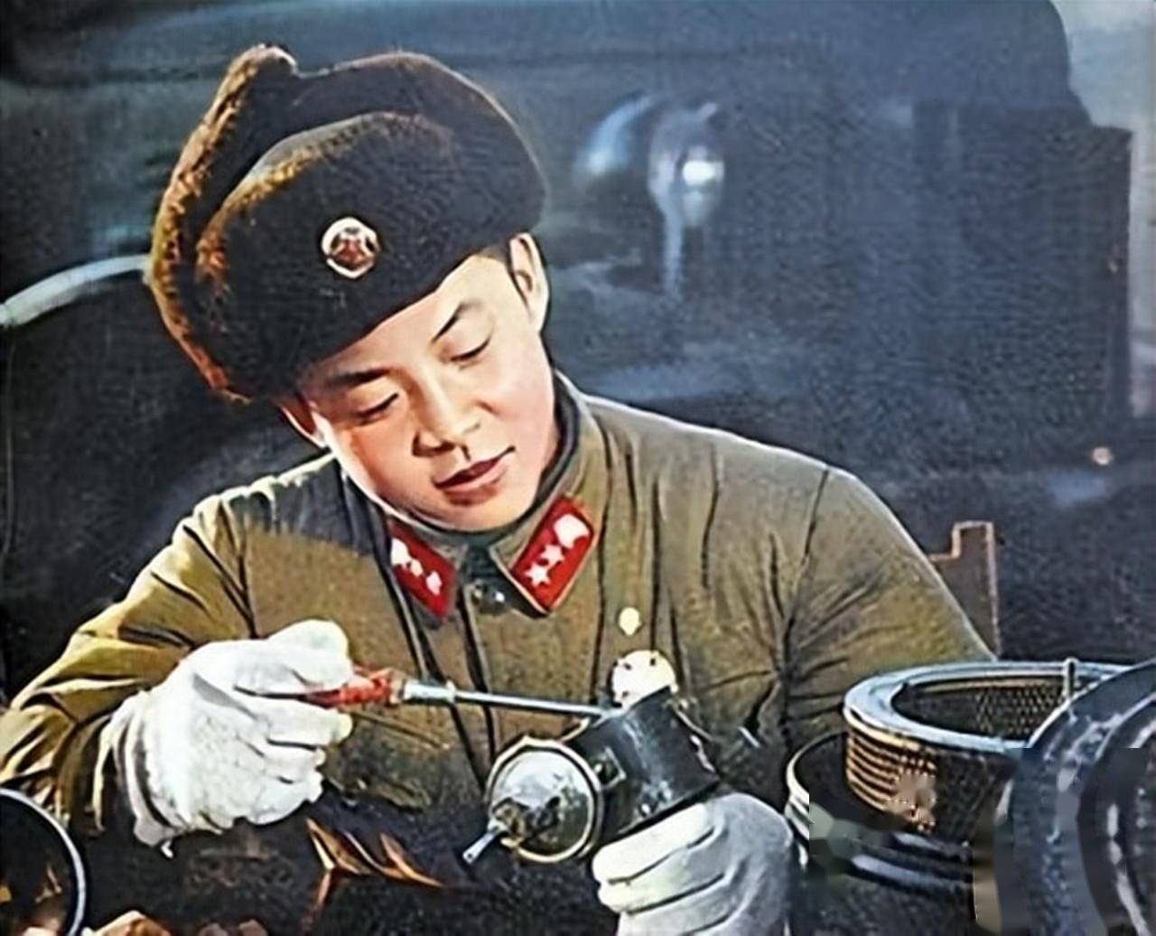 电影离开雷锋的日子,电影离开雷锋的日子故事梗概